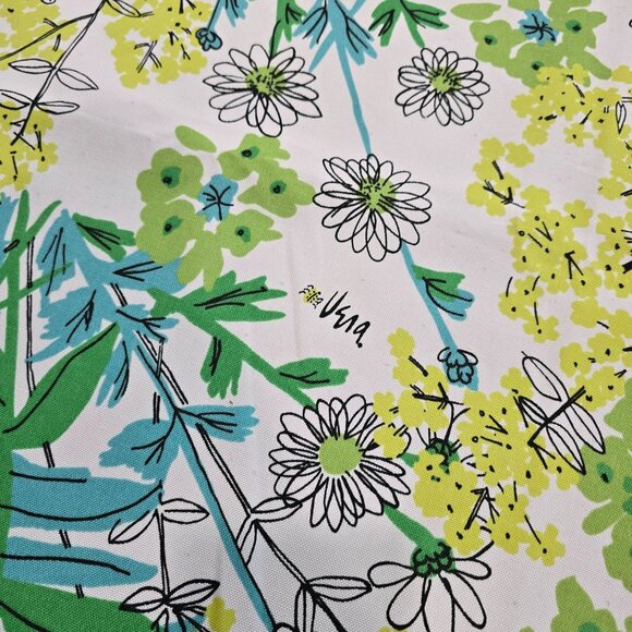 Vera Bradley Vintage 82" X 60" Floral Pattern Tablecloth cotton blend rectangle - Picture 6 of 8